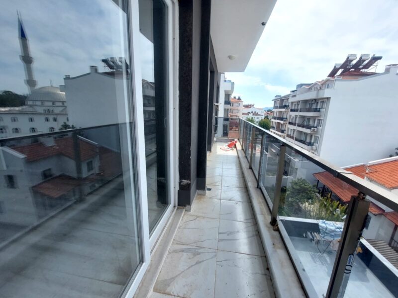 DALAMAN CADDE ÜZERİ ASANSÖRLÜ SATILIK 2+1 DAİRE