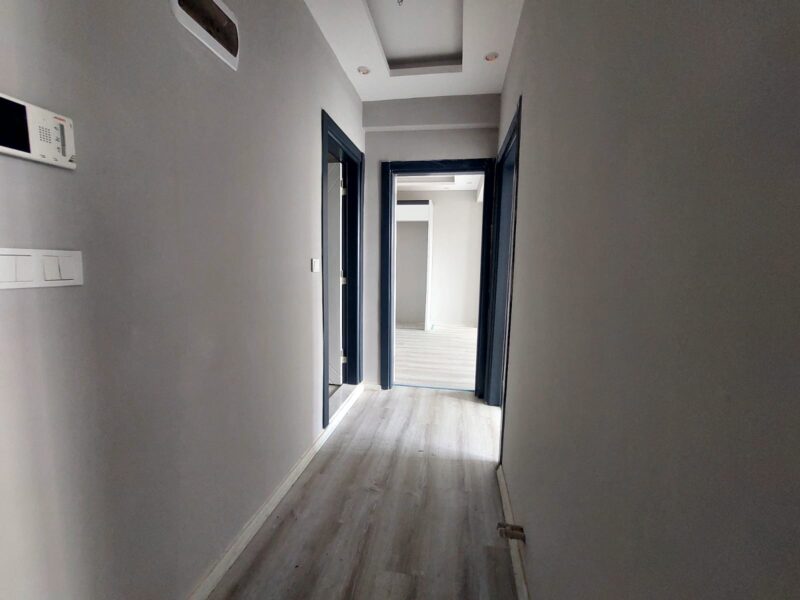 DALAMAN CADDE ÜZERİ ASANSÖRLÜ SATILIK 2+1 DAİRE