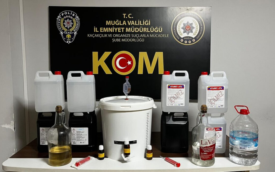 Milas dahil 4 ilçede sahte alkol operasyonu 7 şüpheli yakalandı