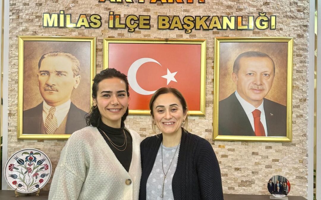 AK Parti İlçe Kadın Kolları Yeni Başkanını Seçti