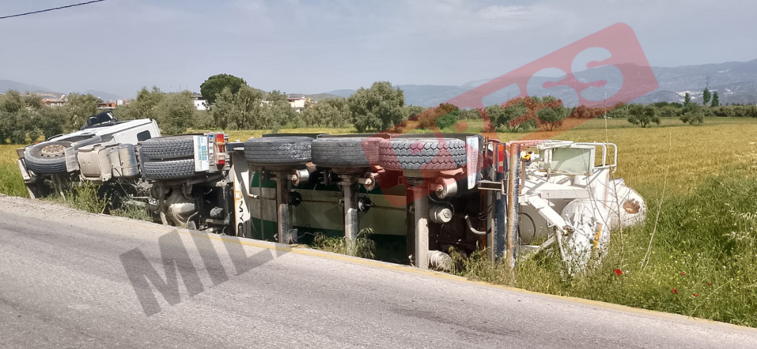 Milas’ta Virajı Alamayan Tır Şarampole Devrildi: Can Kaybı Yaşanmadı