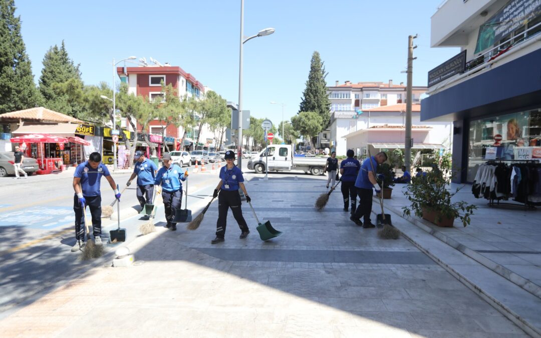 Büyükşehir’den 13 İlçede Temizlik Seferberliği