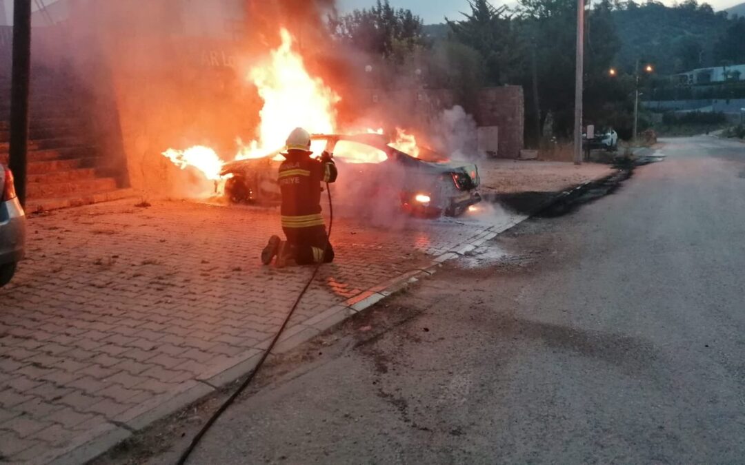 Muğla Büyükşehir İtfaiyesi’nden Bayram Uyarısı: Yangın ve Kaza Riskine Dikkat!