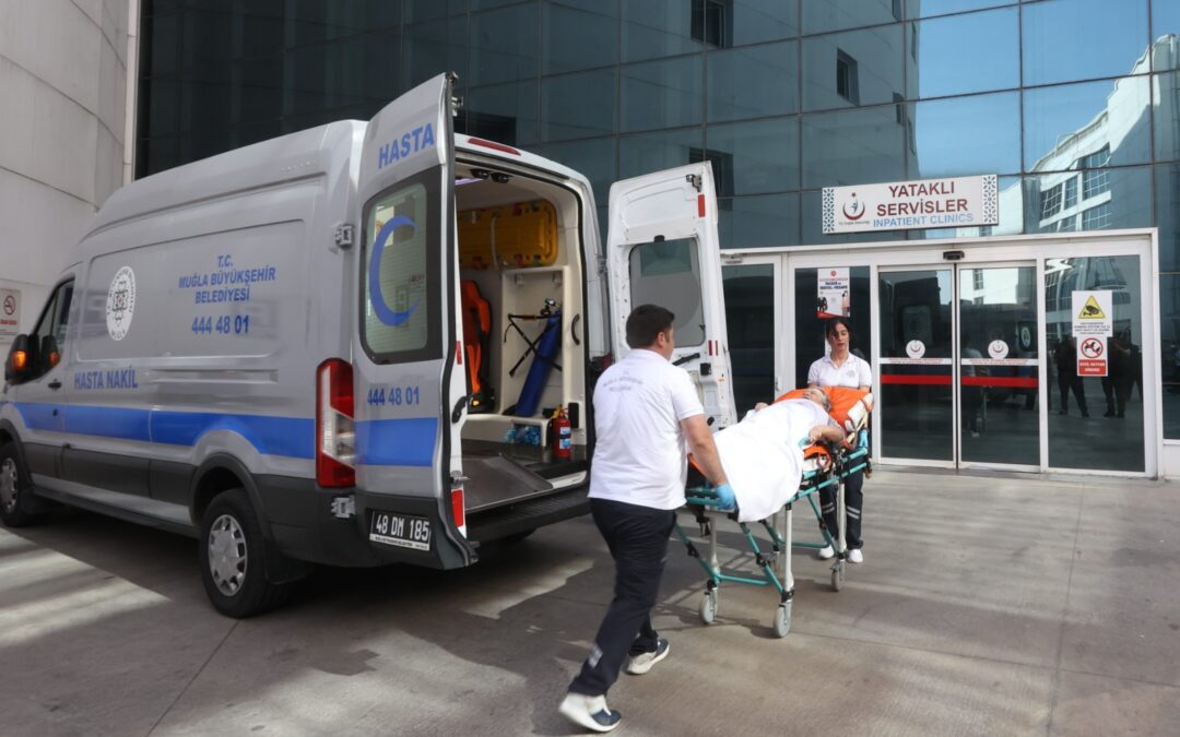 Büyükşehir Belediyesi’nden Felçli Annesi İçin Umut Olan Hizmet