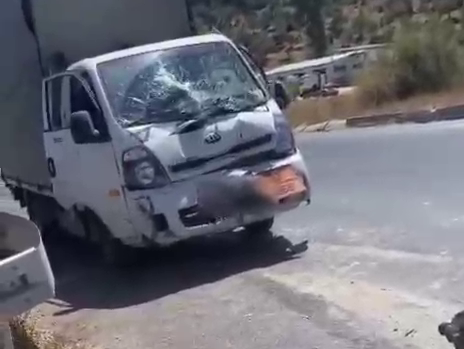 Milas-Söke Karayolunda Kamyonet ile Beton Mikseri Çarpıştı: 2 Yaralı