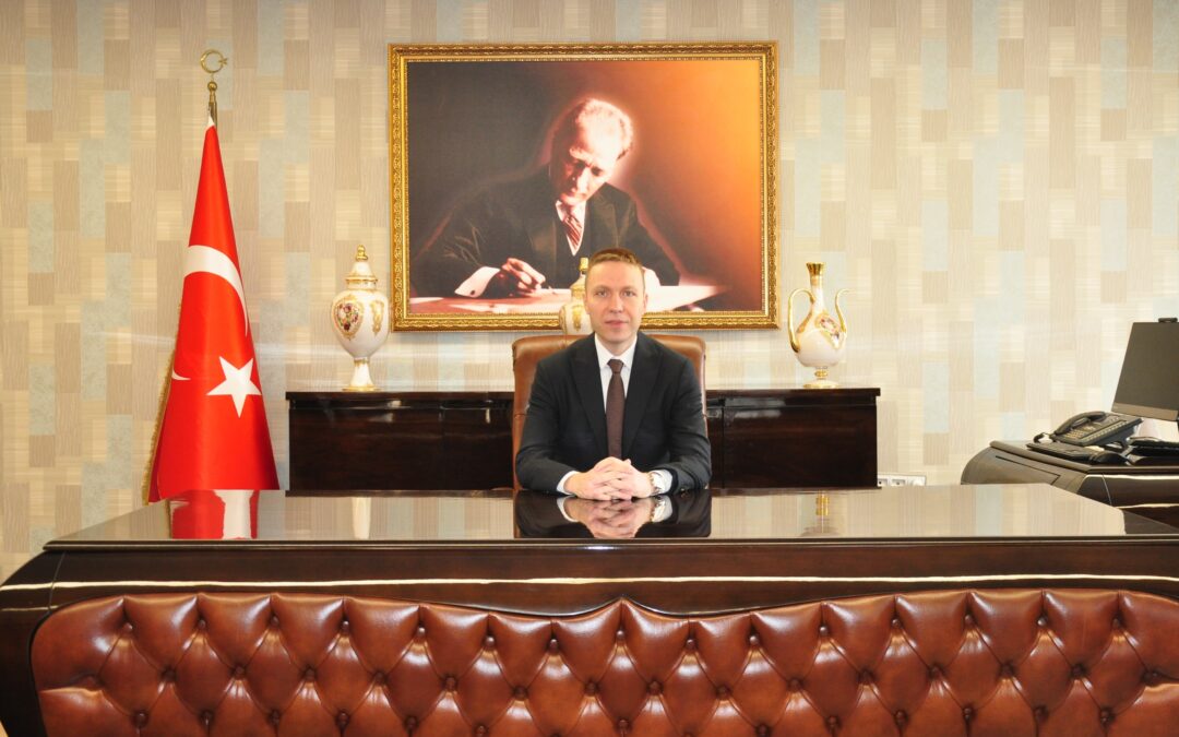 Kaymakam Mustafa Ünver Böke’den 29 Ekim Cumhuriyet Bayramı Mesajı