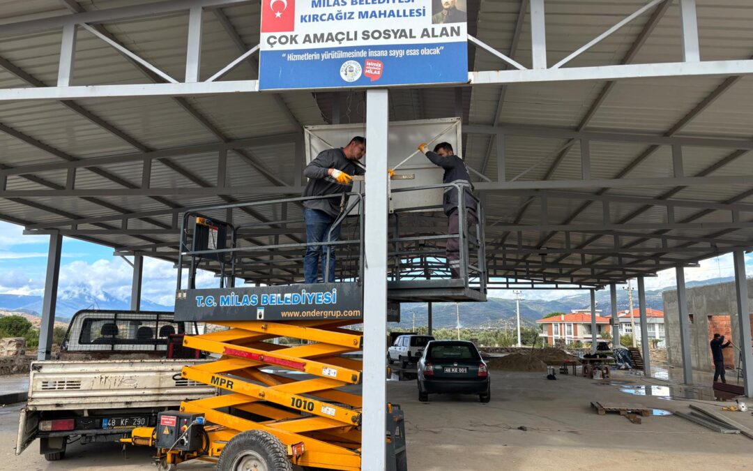 Milas Belediyesi’nden Gençlere Basketbol Desteği: Potalar Kurulmaya Başlandı