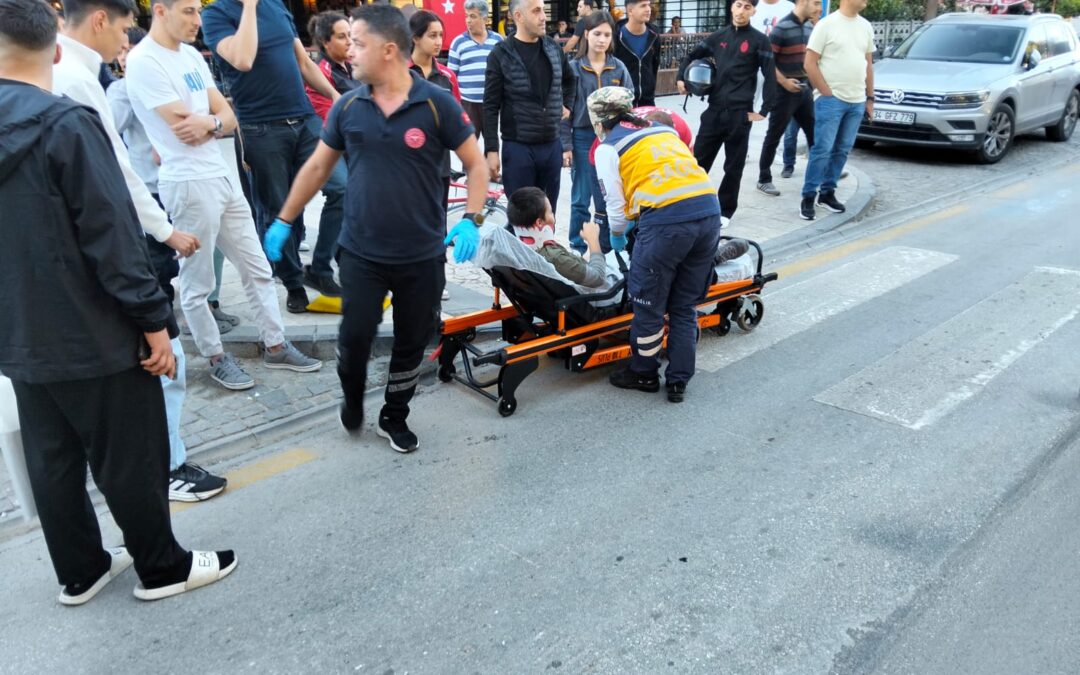 Milas’ta Motosiklet, Bisikletli Çocuğa Çarptı: Küçük Çocuk Yaralandı