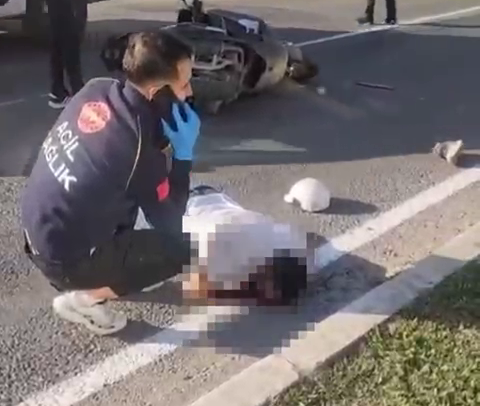 Milas Halilbey Bulvarı’nda Motosiklet Kazası: İki Kişi Yaralandı