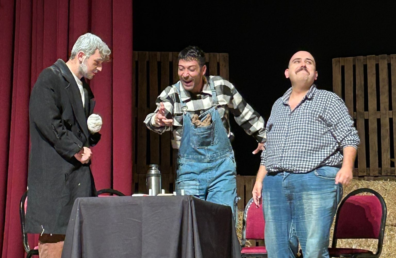 fareler-ve-insanlar-muglada-sahnelendi-yildiz-kenter-sahnesinde-sanata-yogun-ilgi_974646447