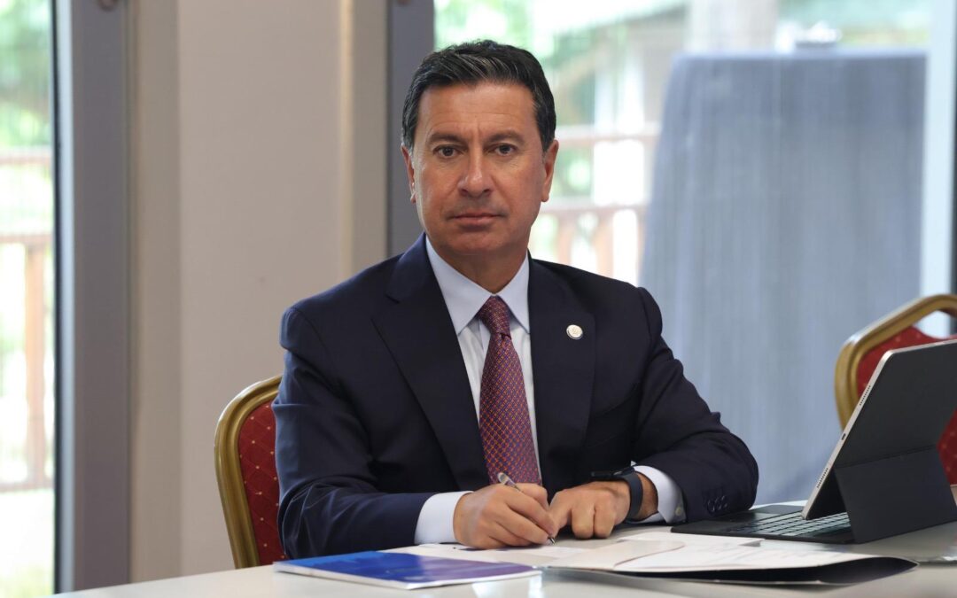 Başkan Ahmet Aras’tan 10 Ocak Mesajı: “Basın Özgürlüğü Olmadan İlerlemeden Söz Edilemez”